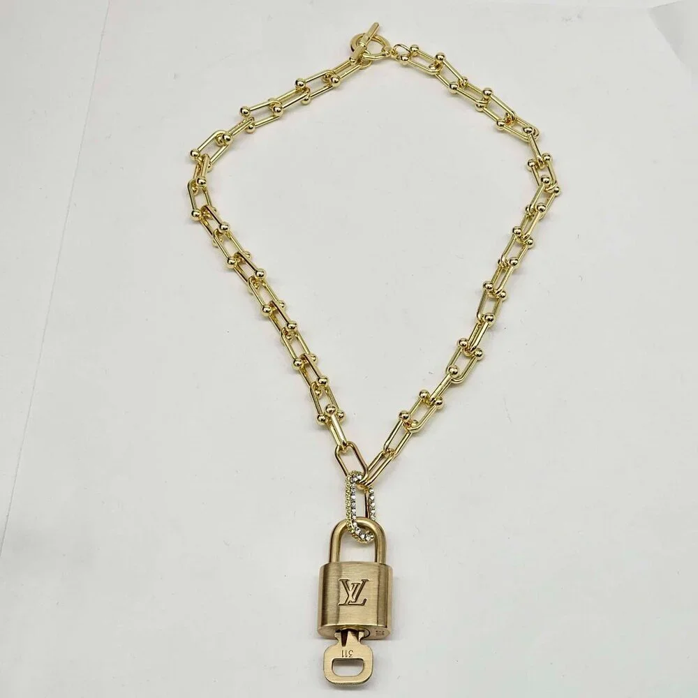 Authentic Louis Vuitton Lock & Key w/ Unbranded Gold Plated Gold Chain Necklace - Picture 8 of 11
